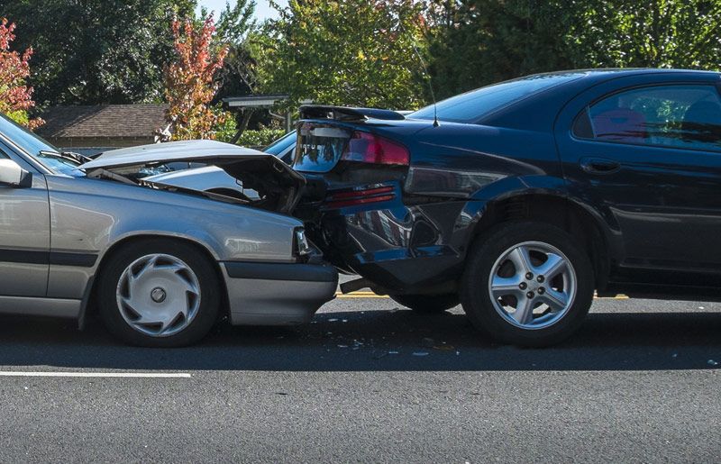 Two cars after a minor collision